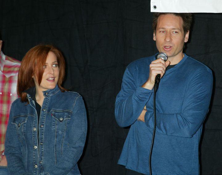 Anderson and Duchovny at a party celebrating the 200th episode of “The X-Files” in 2002.